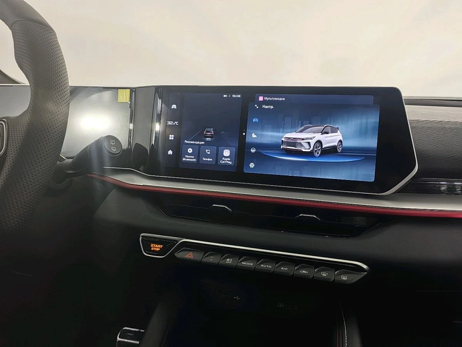 Geely Coolray, 2024г., передний привод, робот