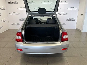 Lada (ВАЗ) Priora, 2010г, передний привод, механика