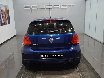 Volkswagen Polo, 2012г, передний привод, робот