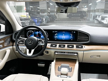 Mercedes-Benz GLS, 2023г, полный привод, автомат