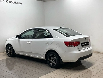 Kia Cerato, 2011г, передний привод, автомат