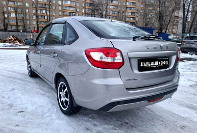 Lada (ВАЗ) Granta, 2019г, передний привод, автомат