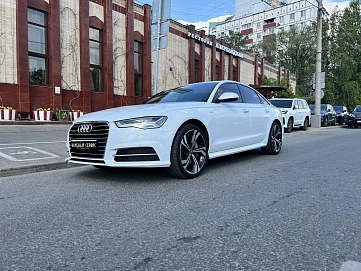Audi A6, 2015г, полный привод, робот