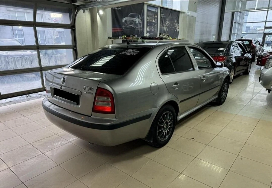 Skoda Octavia, 2008г., передний привод, механика
