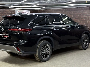 Toyota Highlander, 2026г, полный привод, автомат