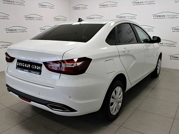 Lada (ВАЗ) Vesta, 2023г, передний привод, механика