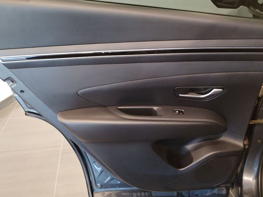 Hyundai , 2021г., передний привод, автомат