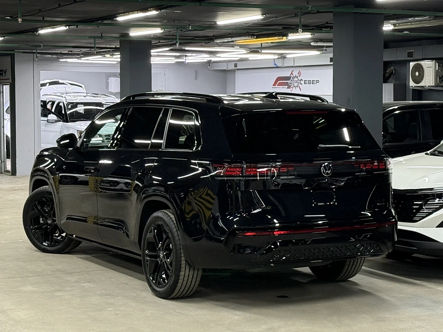 Volkswagen Teramont, 2026г., полный привод, робот