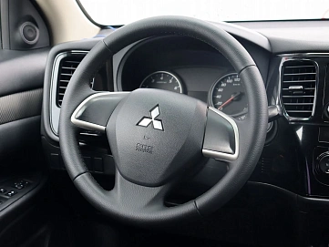 Mitsubishi Outlander, 2013г, полный привод, вариатор