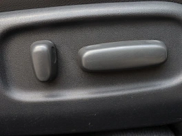 Toyota Avensis, 2006г, передний привод, автомат