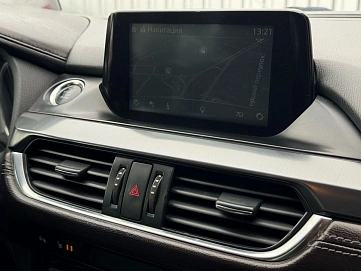 Mazda 6, 2015г, передний привод, автомат
