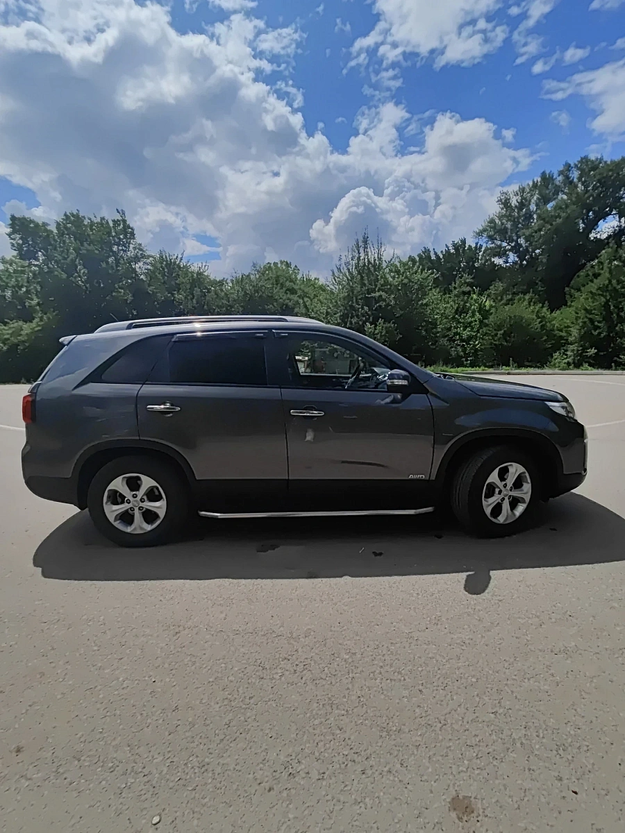 Kia Sorento, 2016г., полный привод, автомат
