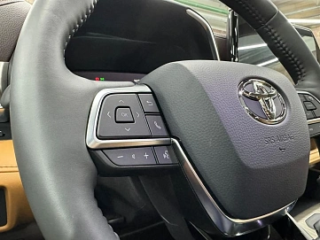Toyota Highlander, 2025г, полный привод, автомат