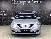 Hyundai Sonata, 2011г., передний привод, автомат