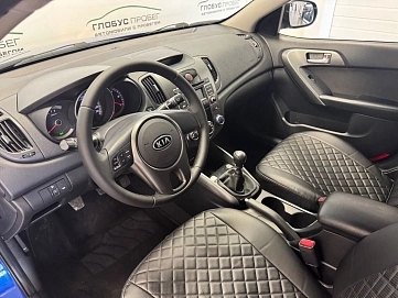 Kia Cerato, 2011г, передний привод, механика