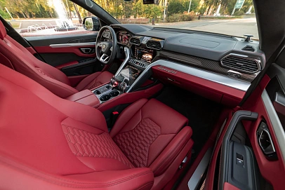 Lamborghini Urus, 2020г, полный привод, автомат