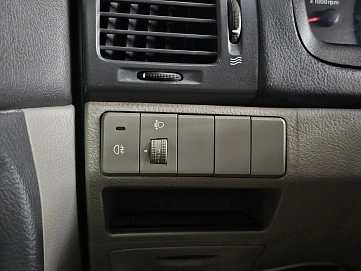 Kia Cerato, 2006г, передний привод, механика