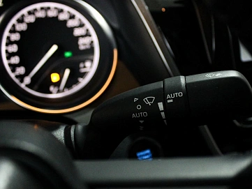 Toyota Camry, 2021г, передний привод, автомат