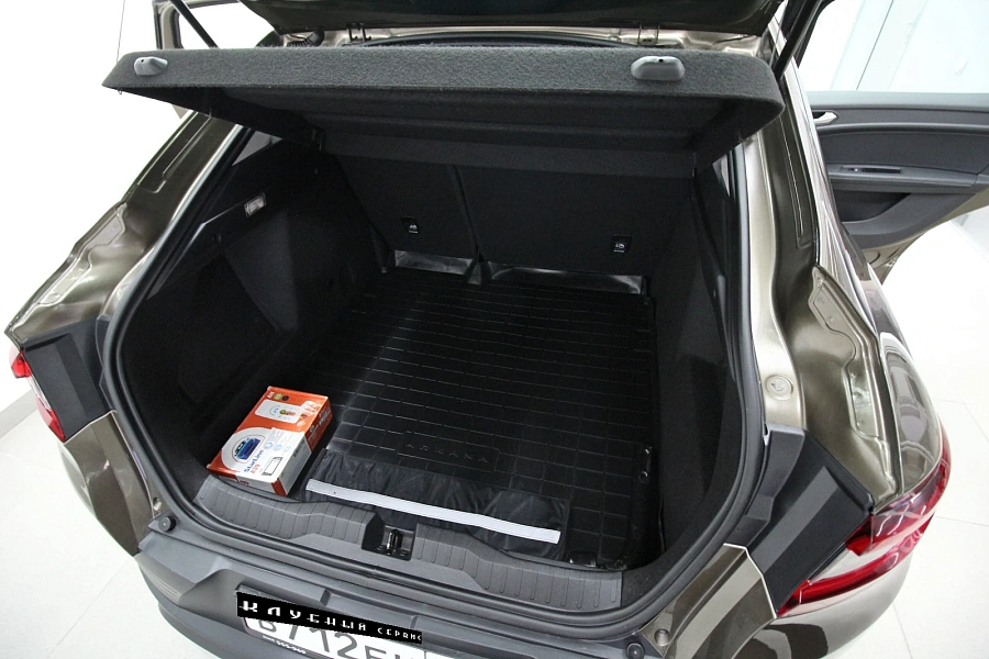 Renault Arkana, 2019г., передний привод, вариатор