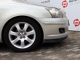 Toyota Avensis, 2006г, передний привод, автомат