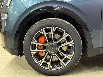 LYNK_&_CO , 2025г., полный привод, автомат