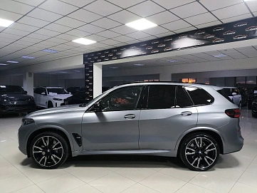 BMW X5, 2025г, полный привод, автомат