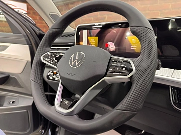 Volkswagen Tavendor, 2025г., полный привод, робот