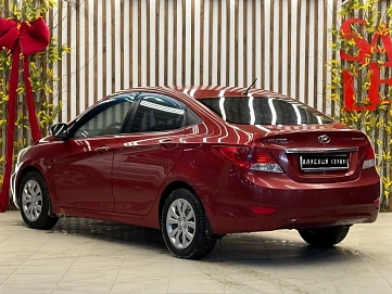 Hyundai Solaris, 2012г, передний привод, автомат
