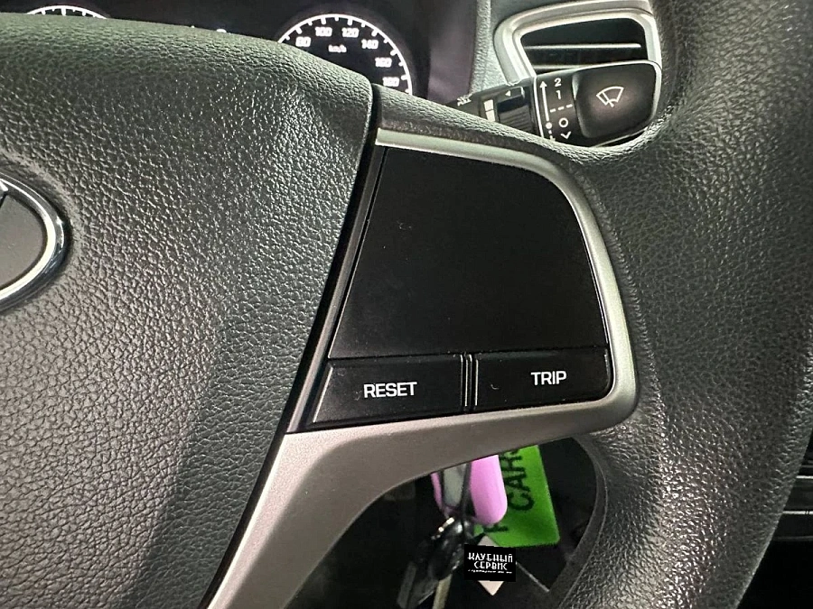 Hyundai Solaris, 2020г., передний привод, автомат