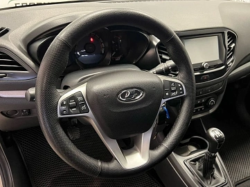 Lada (ВАЗ) Vesta, 2018г, передний привод, механика