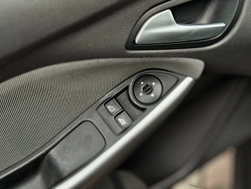 Ford Focus, 2014г, передний привод, робот