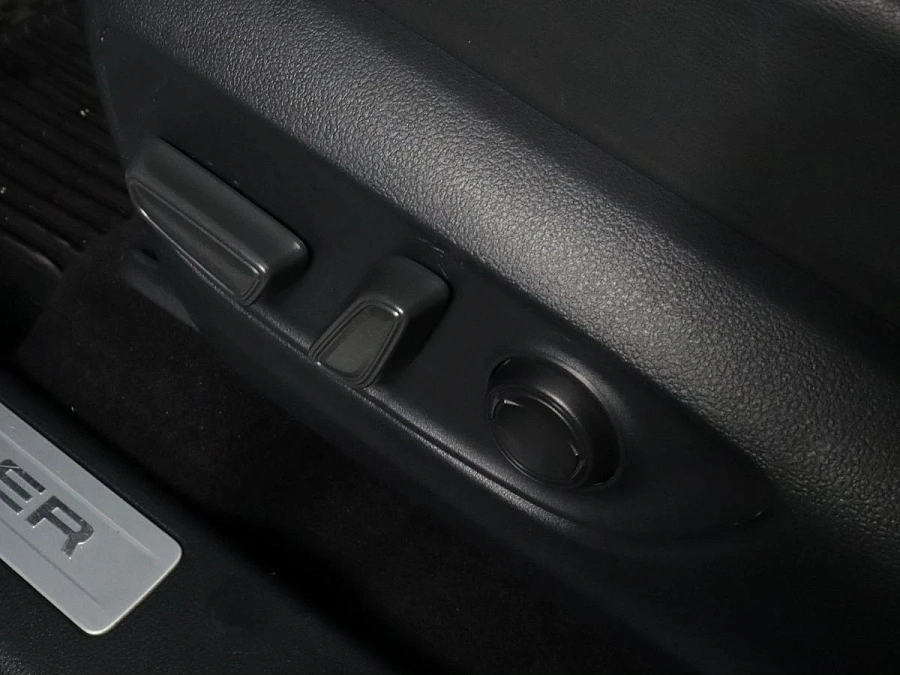 Toyota Highlander, 2025г., полный привод, автомат