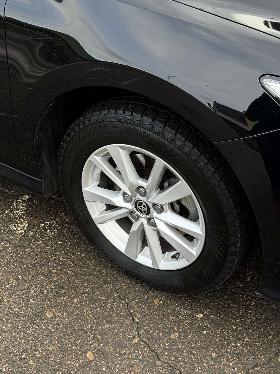 Toyota Camry, 2020г., передний привод, автомат