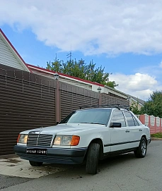 Mercedes-Benz W124, 1987г, задний привод, автомат