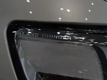 Toyota Land Cruiser, 2017г, полный привод, автомат