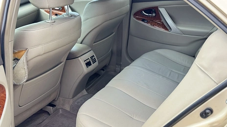 Toyota Camry, 2009г, передний привод, автомат