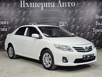 Toyota Corolla, 2011г, передний привод, автомат