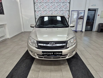 Lada (ВАЗ) Granta, 2013г, передний привод, автомат