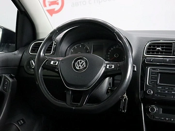 Volkswagen Polo, 2017г, передний привод, автомат