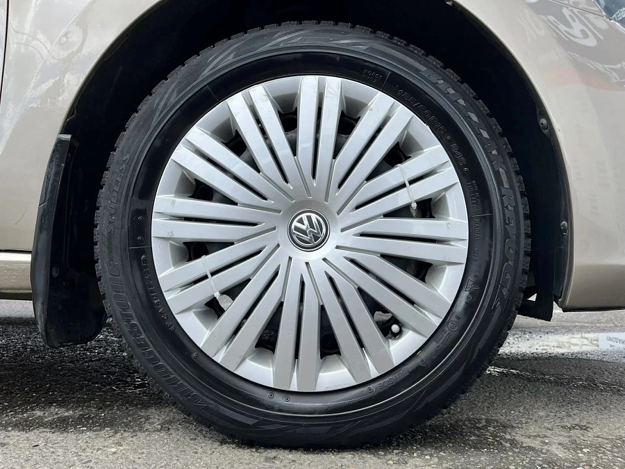 Volkswagen Polo, 2017г., передний привод, автомат