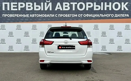 Toyota Corolla, 2017г, передний привод, автомат