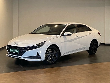 Hyundai Elantra, 2021г, передний привод, автомат