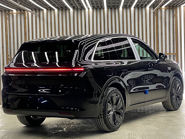 LiXiang L6, 2025г, полный привод, автомат