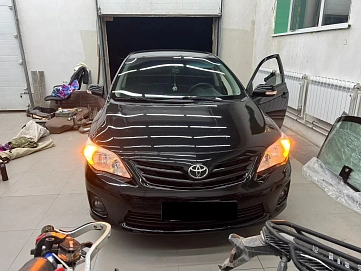 Toyota Corolla, 2012г, передний привод, механика