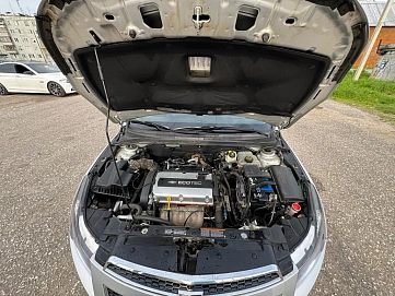 Chevrolet Cruze, 2012г, передний привод, механика