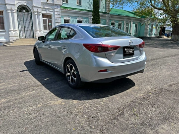 Mazda 3, 2018г, передний привод, автомат