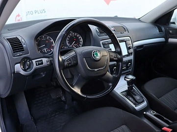 Skoda Octavia, 2012г, передний привод, автомат