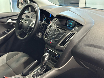 Ford Focus, 2014г, передний привод, робот