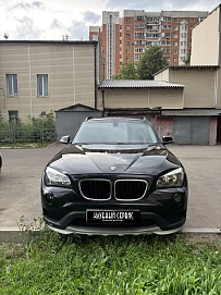 BMW X1, 2014г, задний привод, автомат