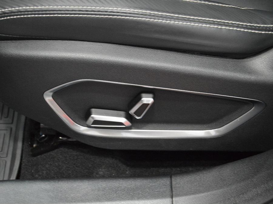 Geely Atlas Pro, 2021г., полный привод, робот